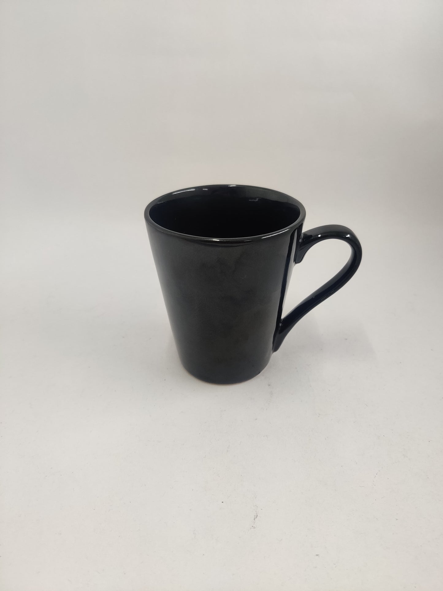 Caneca lisa bone china 340ml 4 cores