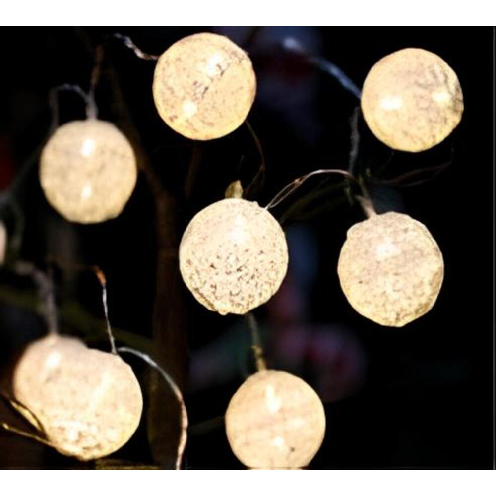 Decorative string of cinnamon lights